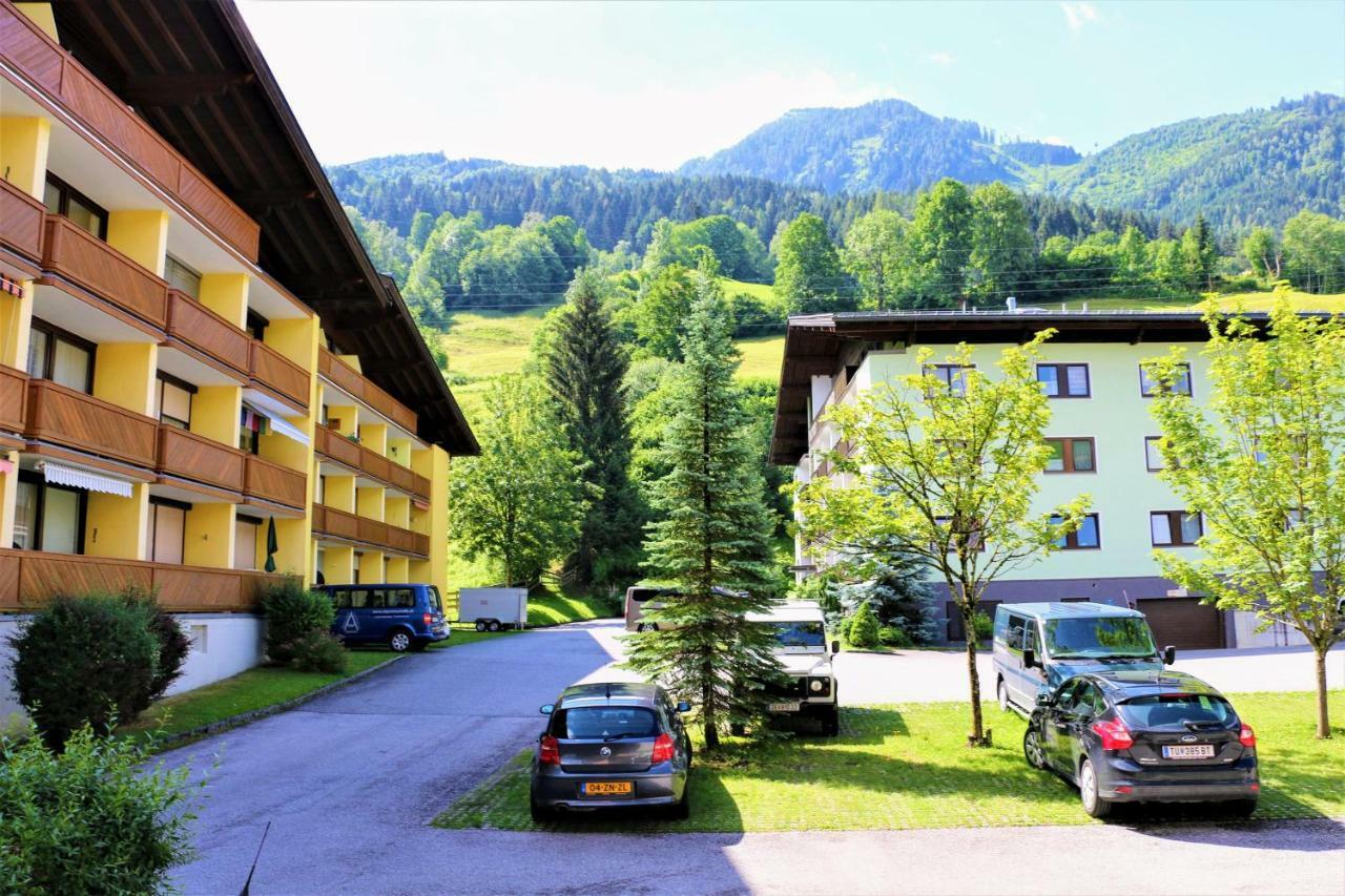 Green Wall Apartment Kaprun Eksteriør bilde